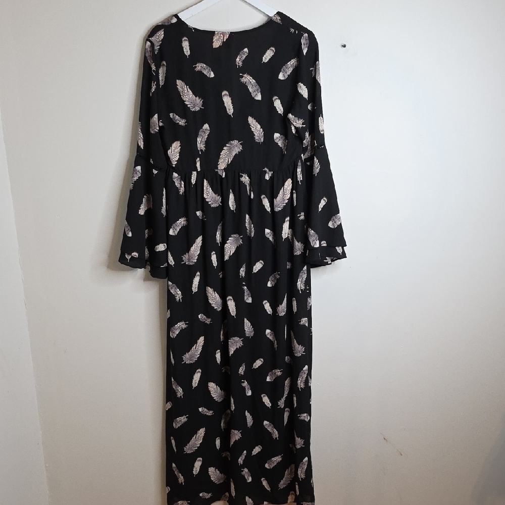 Buddy Love Sz Small Black Dress with Feather Pattern NWOT - Picture 8 of 8